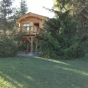 https://chalet-sur-pilotis-aneita-de-larbenquens.fr-provencehotel.com